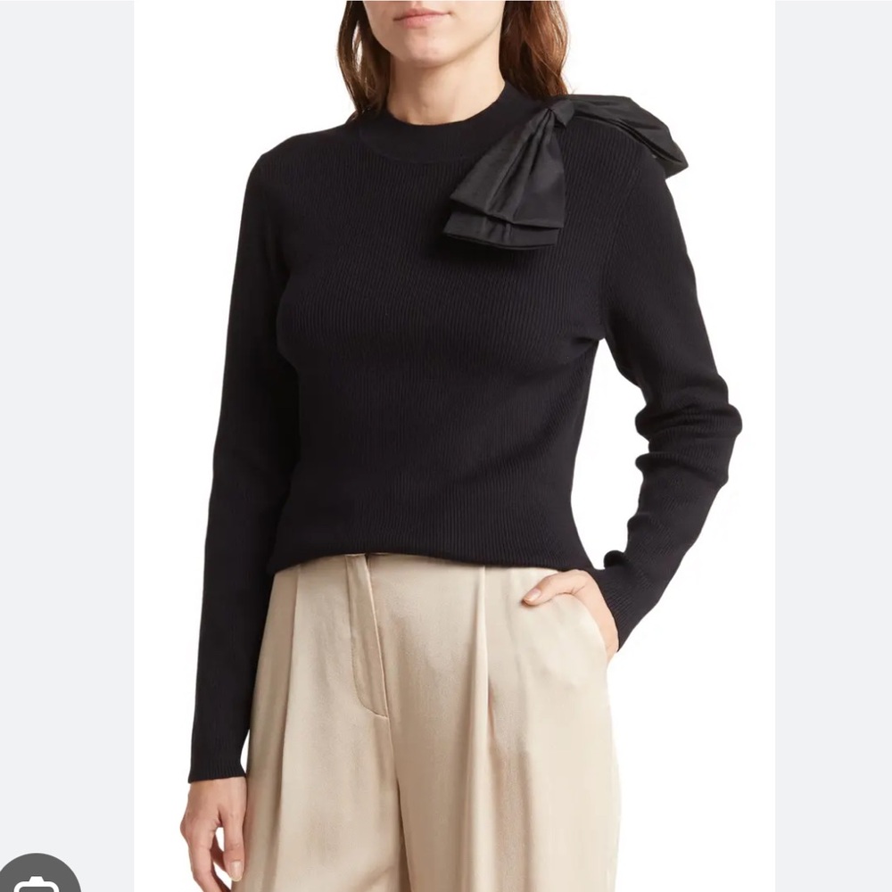 NWT Ted Baker Ambher Mock Neck Sweater with detachable Bow